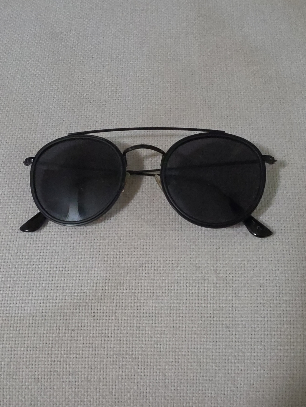Men's Black Round Double-Bridge Sunglasses